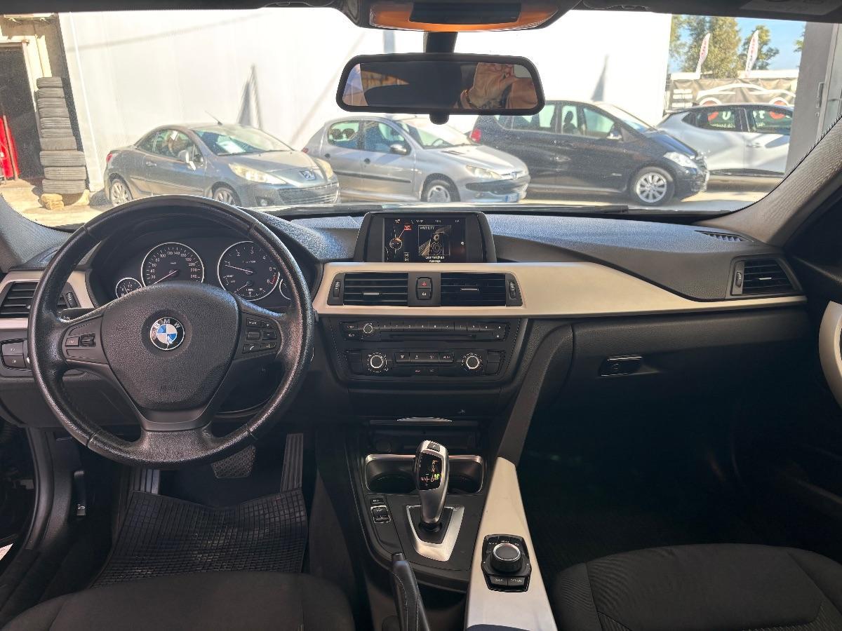 BMW - Serie 3 - 320d Business aut.