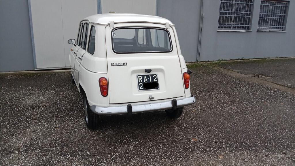Renault R 4 - 850 c.c. - Export