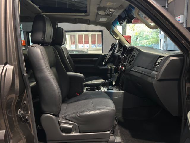 MITSUBISHI Pajero 3.2 DI-D 16V aut. 3p. Instyle DPF