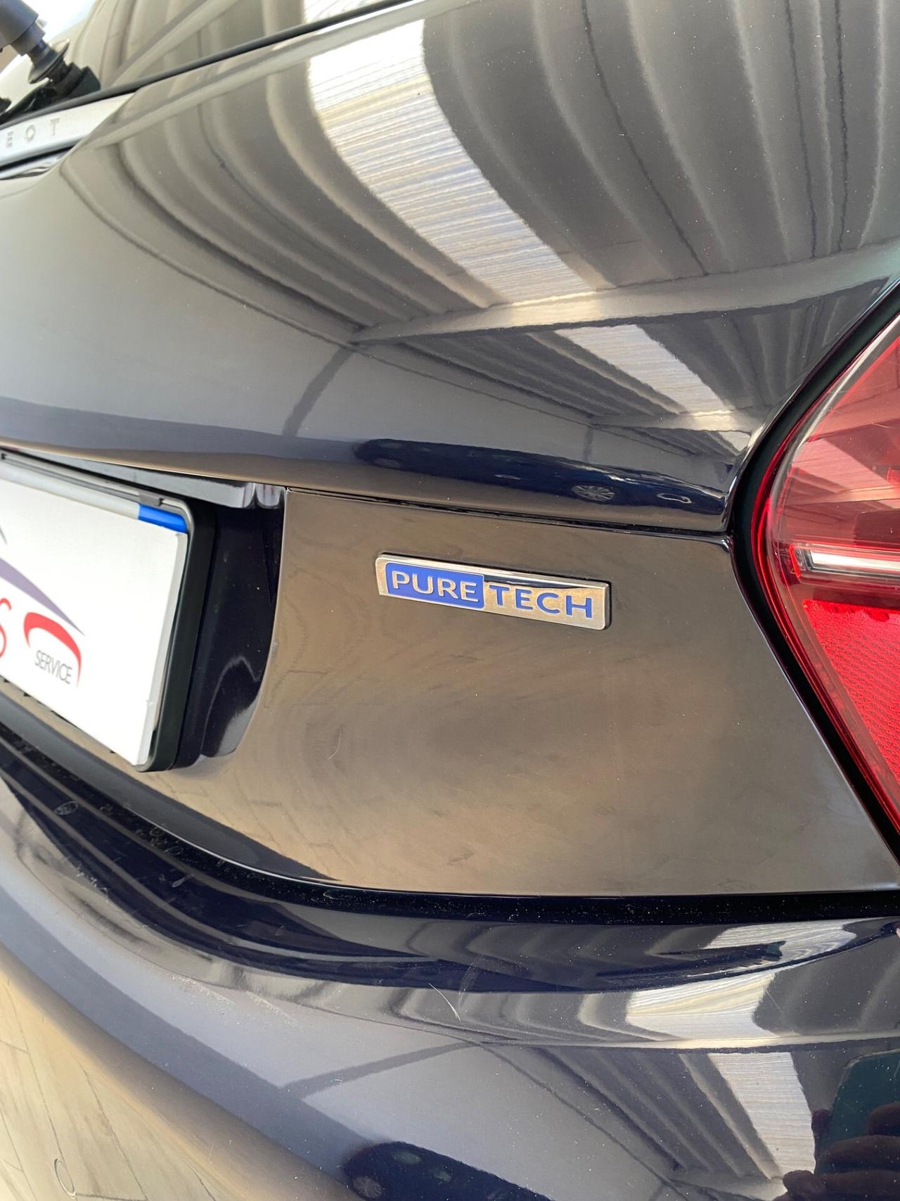 Peugeot 208 puretech Style