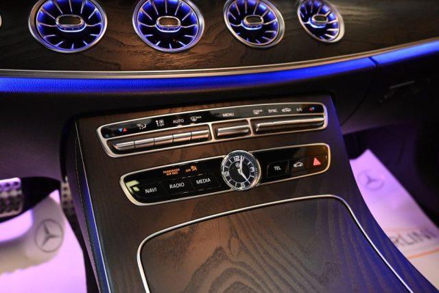 MERCEDES-BENZ E 300 D PREMIUM PLUS AMG AUTO TETTO NAVI 20"CAM 360°FULL