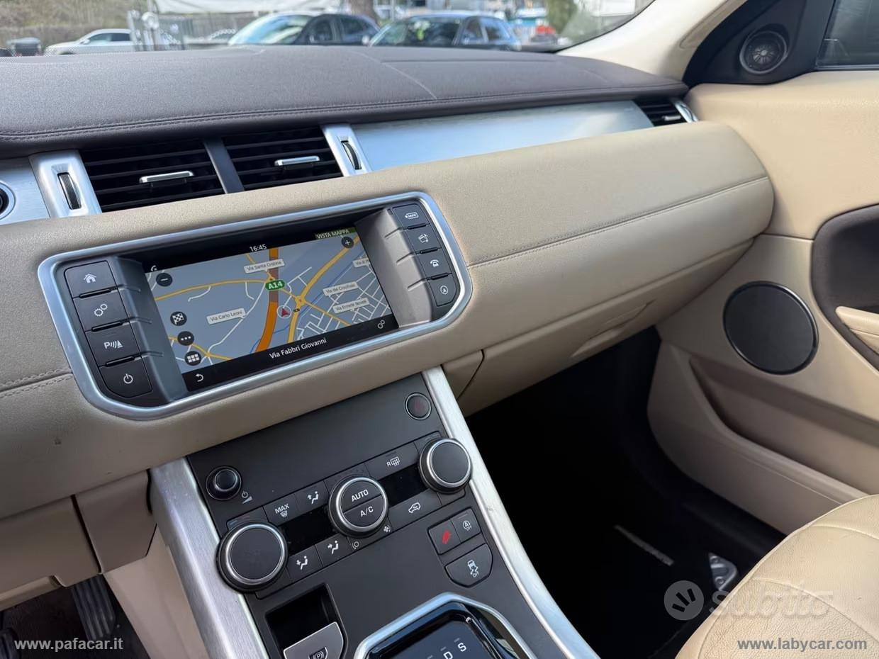 LAND ROVER RR Evoque 2.0 TD4 150 CV 5p. Bs Ed. SE