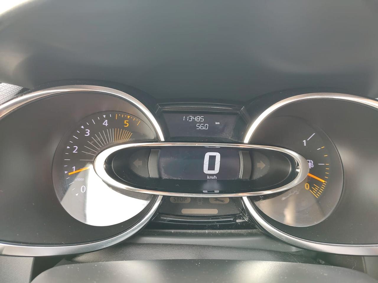 Renault Clio 1.5 dCi 8V 75CV 5 porte Live, EURO 5B, OK NEOPATENTATI, GARANZIA L.12 MESI