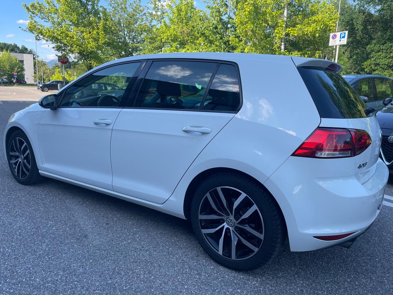 Volkswagen Golf 2.0 TDI 5p.*Cerchi*Euro 6*Bellissima