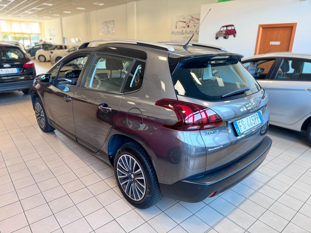 Peugeot 2008 PureTech 82 Allure