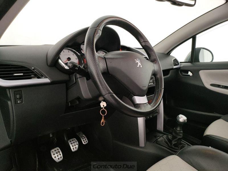 Peugeot 207 1.6 VTi Cabrio Coupe Roland Garros