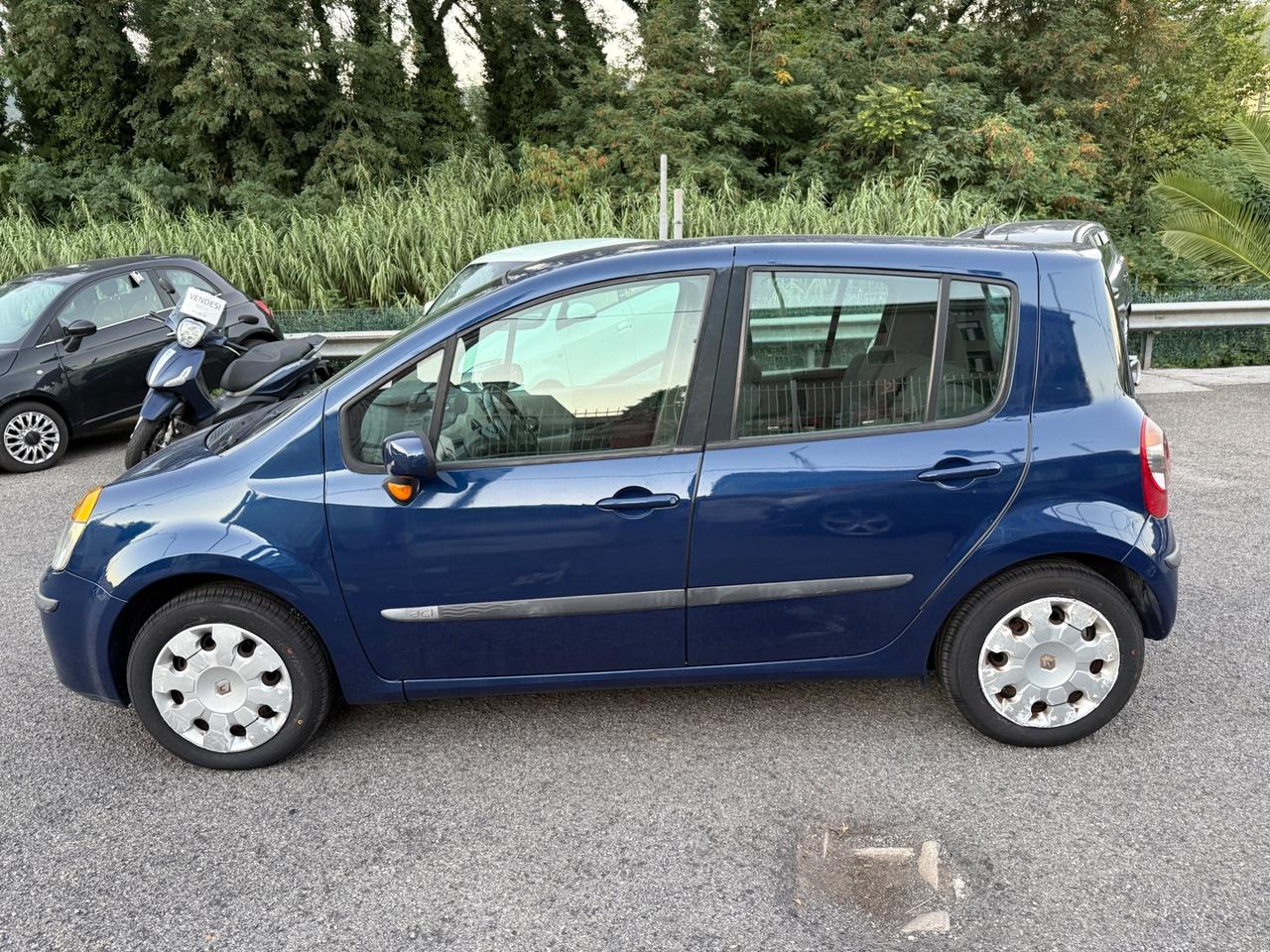 Renault Modus 1.5 dCi 82CV Confort Privilège