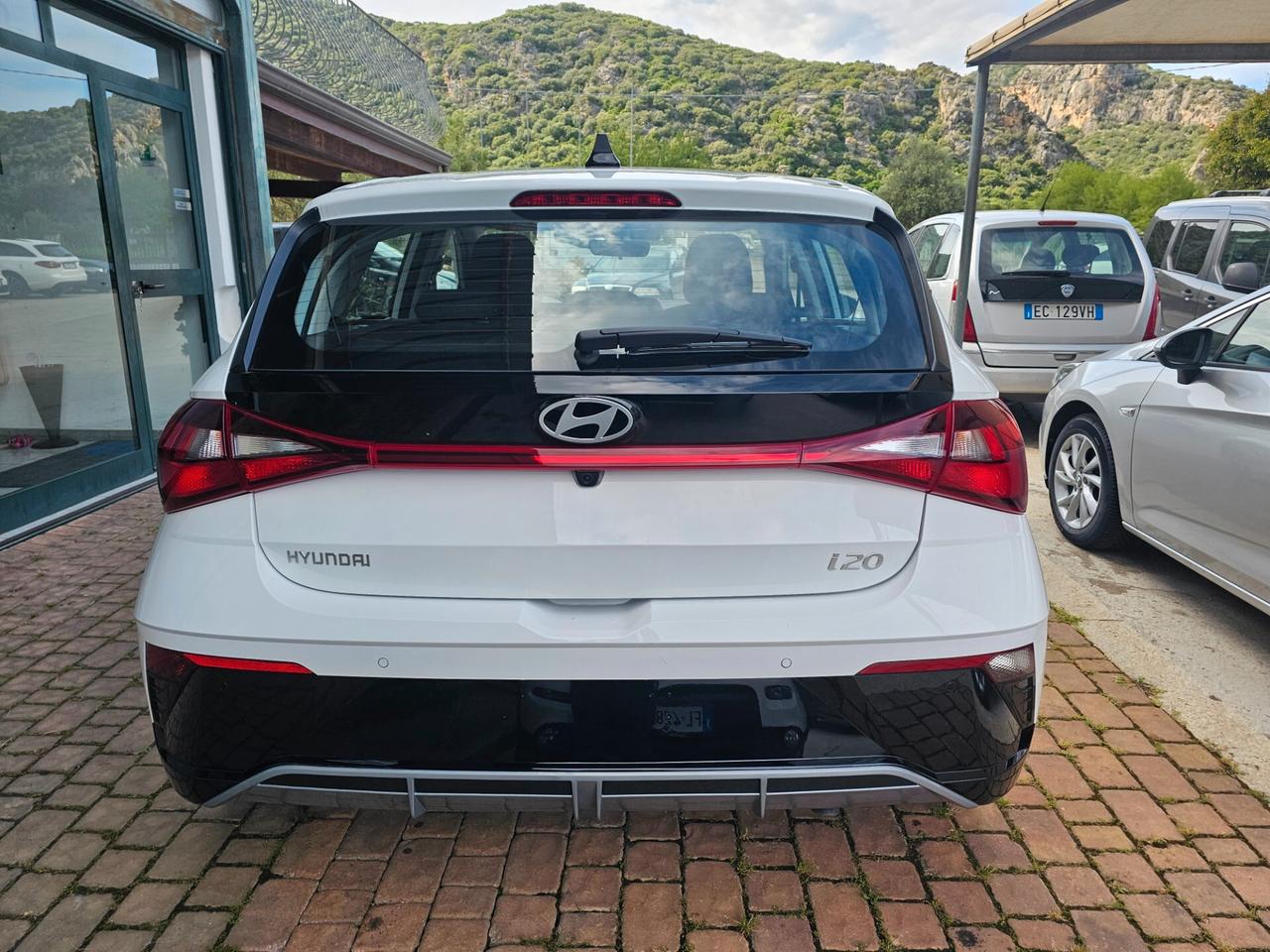 Hyundai i20 1.2 MPI MT Connectline
