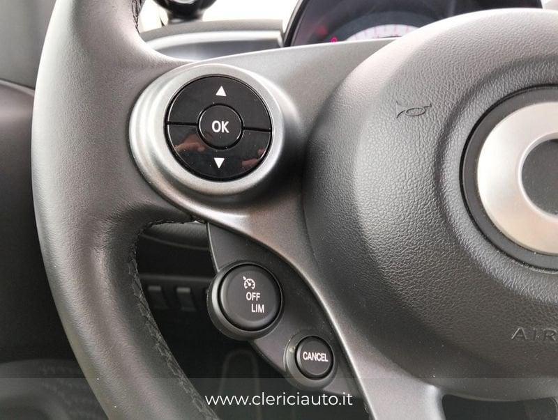 smart fortwo EQ Passion