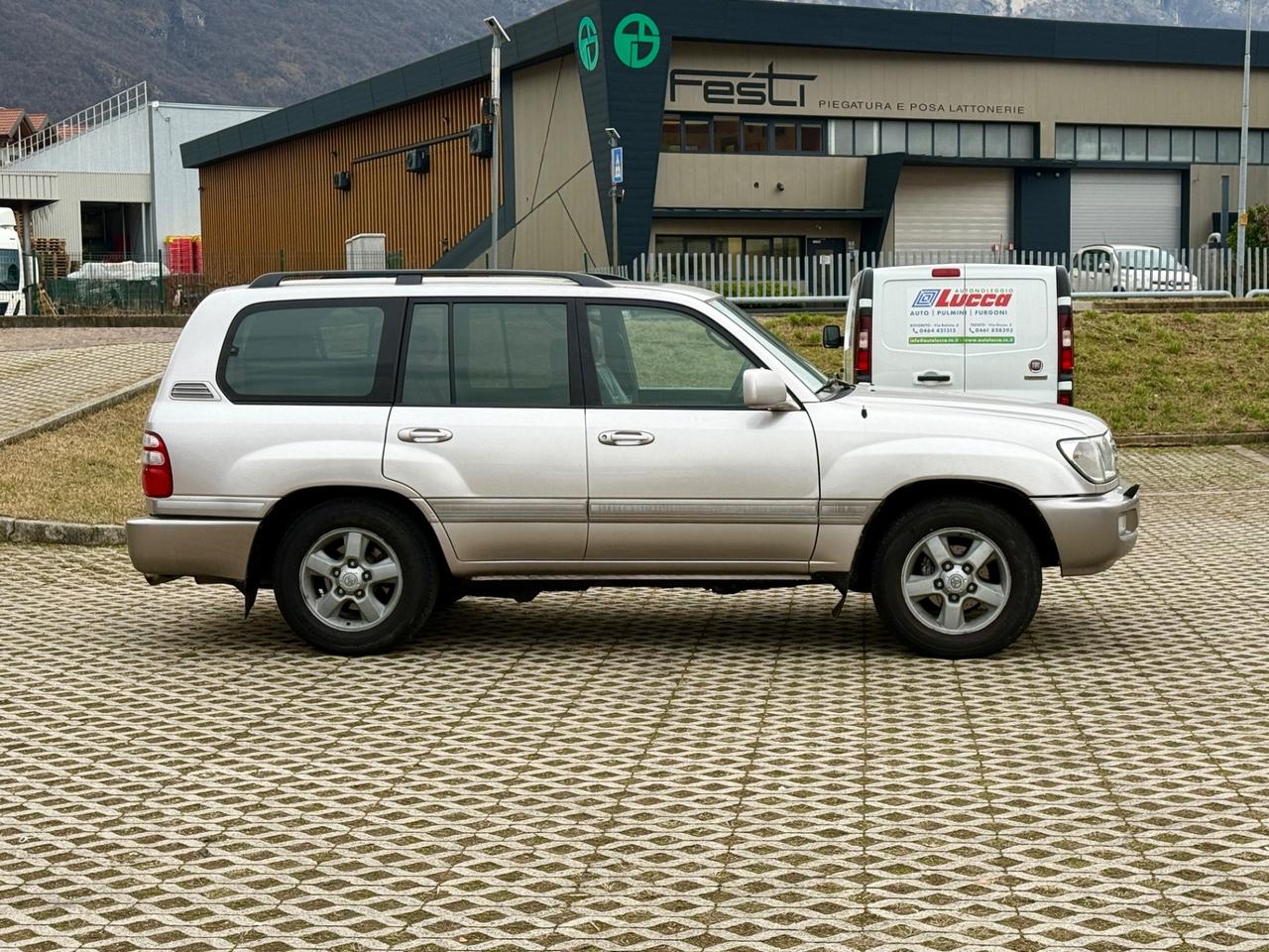 Toyota Land Cruiser 4.2 TD HDJ100 Autom 5 marce,,Leggi”