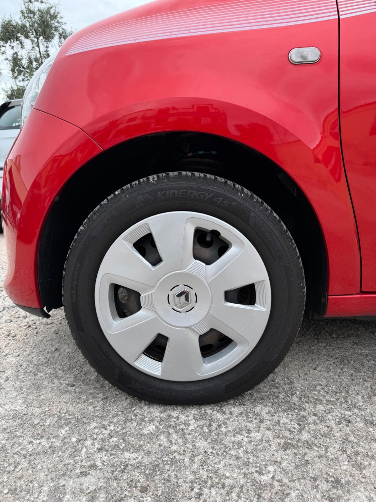 Renault Twingo SCe EDC Lovely