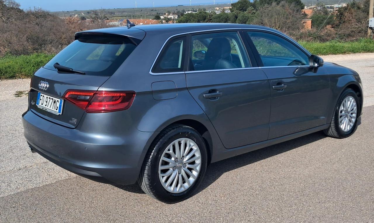 Audi A3 2.0 TDI 150Cv clean diesel quattro edition Sportback