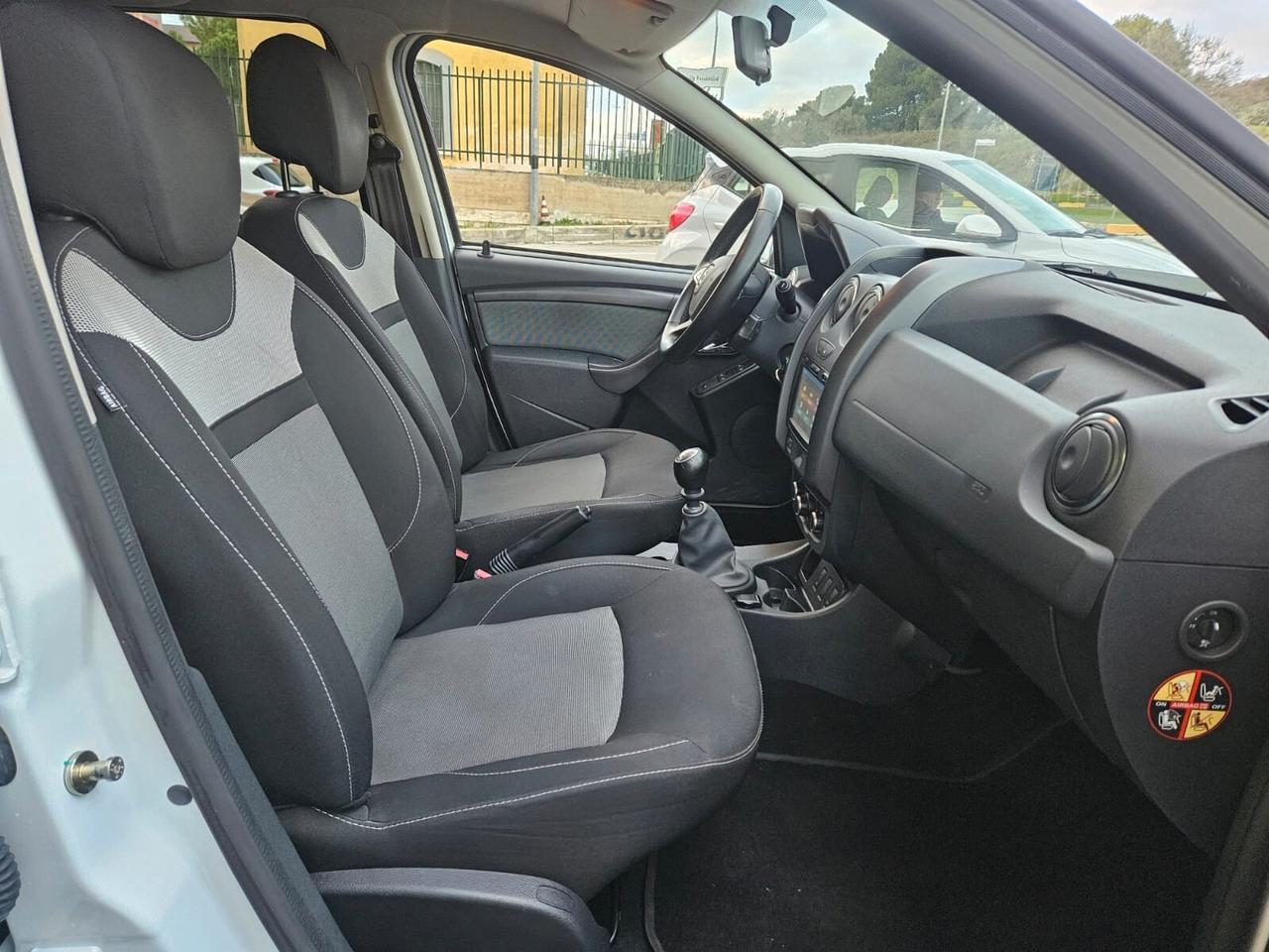 Dacia Duster 1.5 dCi 80kw 110cv FULL NAVI Retrocamera