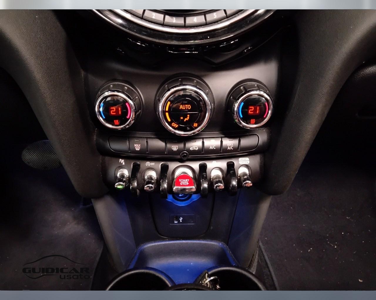 MINI Mini IV F57 2018 Cabrio - Mini Cabrio 1.5 Cooper auto