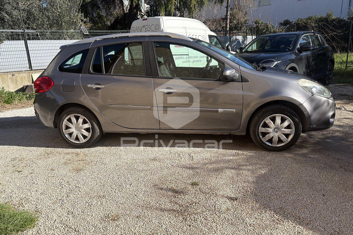 RENAULT Clio 1.5 dCi 90CV SporTour Dynamique
