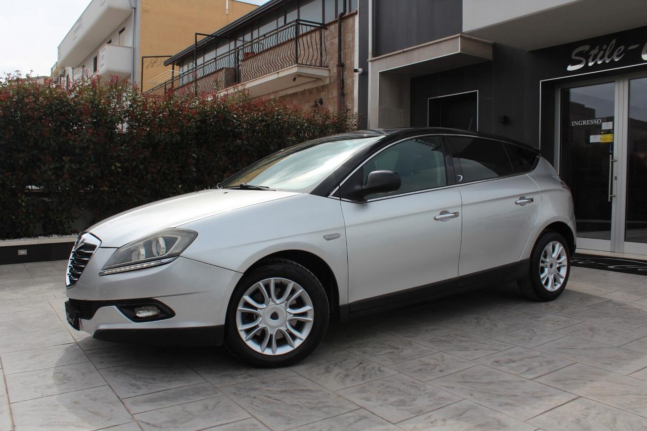 Lancia Delta 2.0 MJT DPF Argento