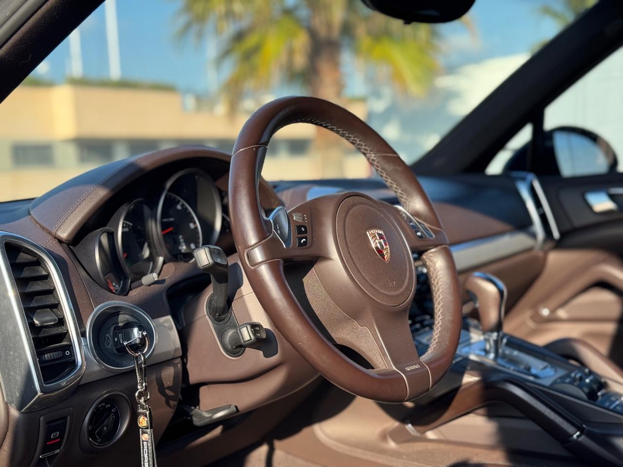 PORSCHE CAYENNE 3.0D 245CV EXTRA FULL 2011 12 MESI DI GARANZIA