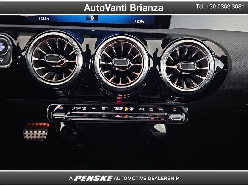 Mercedes-Benz CLA CLA Shooting Brake 200 d Premium