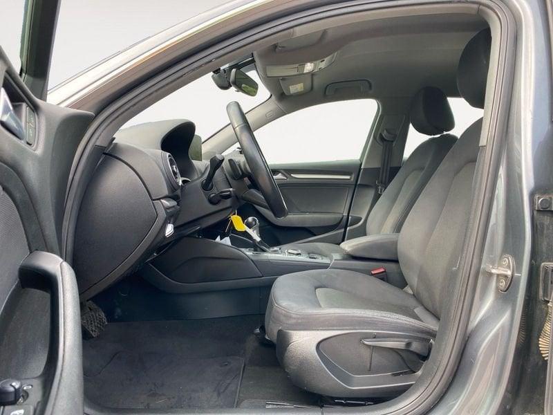 Audi A3 30 TDI S tronic Sport