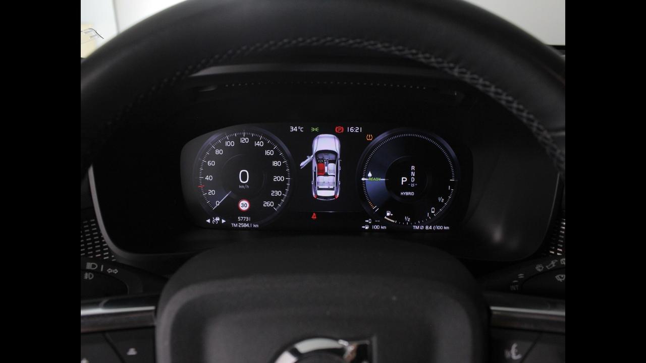 VOLVO XC40 - XC40 1.5 t5 phev R-design auto my21
