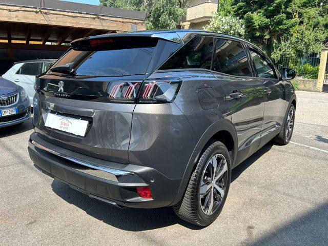 PEUGEOT 3008 PureTech Turbo 130 EAT8 Allure Pack + GRIP *PROMO*