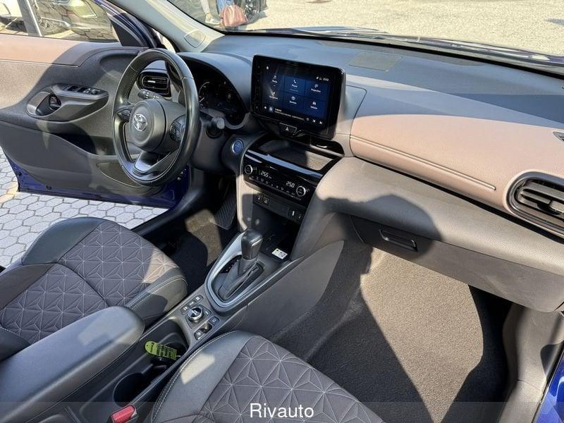 Toyota Yaris Cross Yaris Cross 1.5 Hybrid 5p. E-CVT AWD-i Lounge