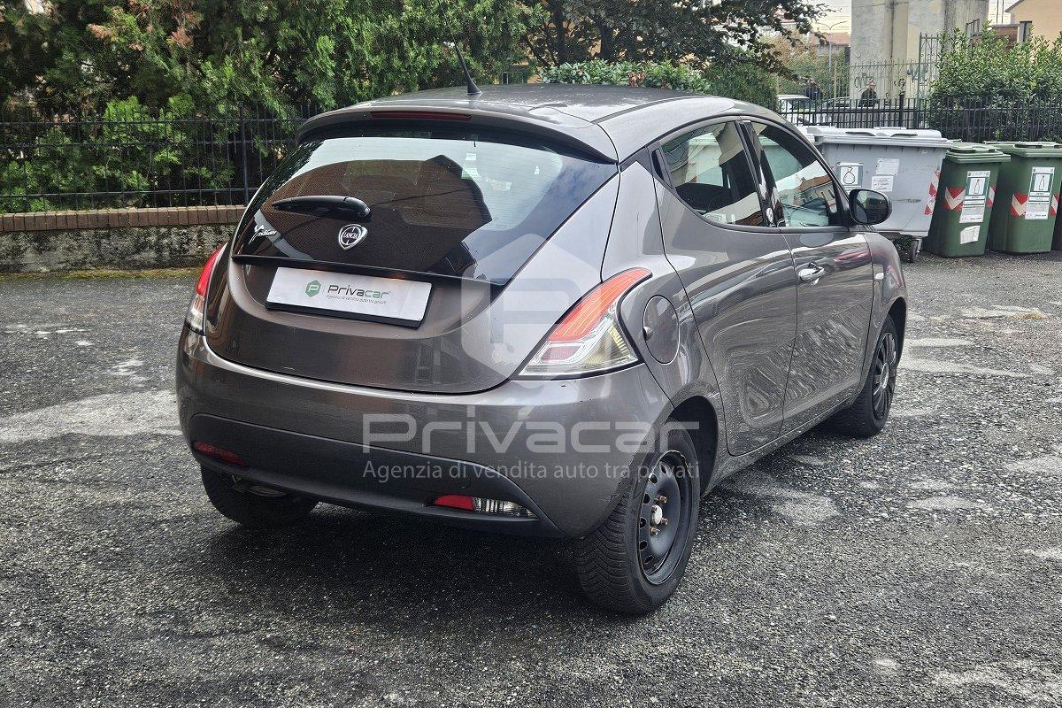 LANCIA Ypsilon 1.2 69 CV 5 porte GPL Ecochic Gold