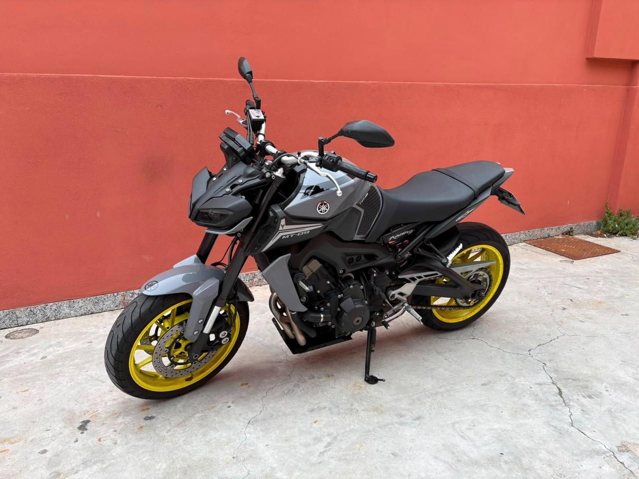 Yamaha MT-09 - UNICO PROPR.