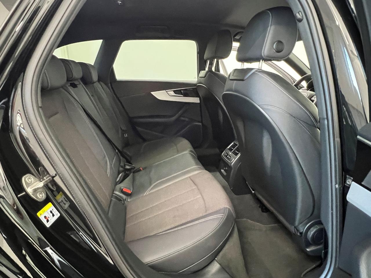 AUDI A4 V 2019 Avant A4 Avant 40 2.0 tdi mhev S line edition quattro 204cv s-tronic