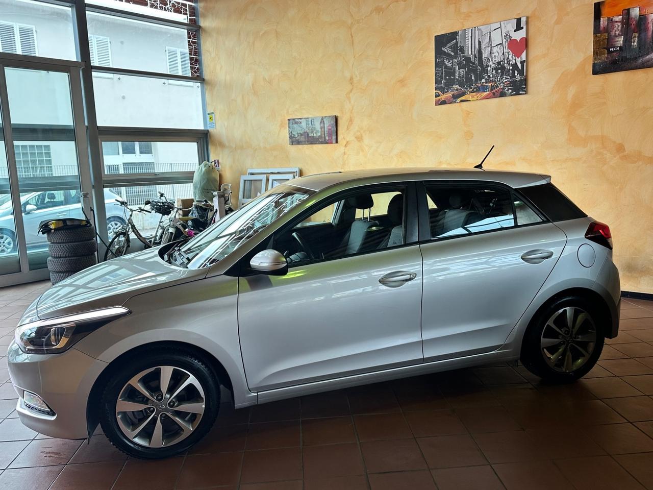Hyundai i20 1.2 84 CV 5 porte Style GPL