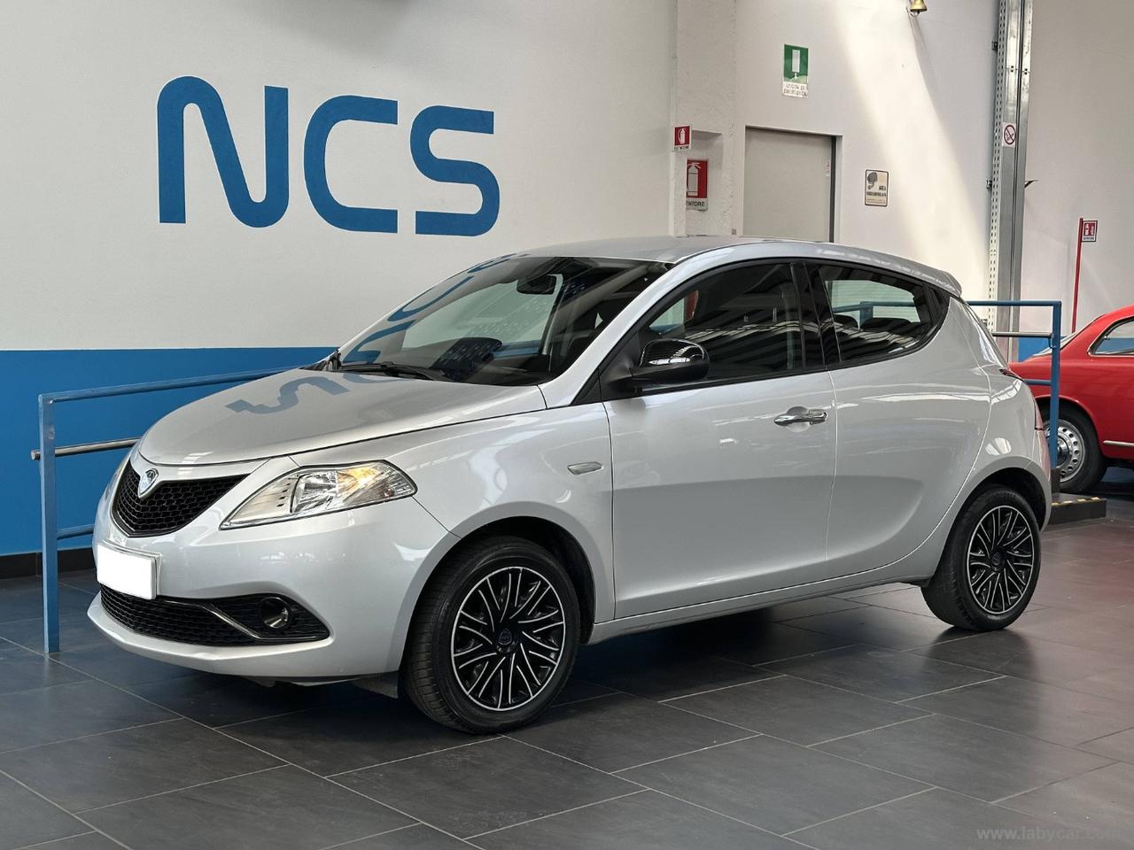 LANCIA Ypsilon 1.2 69 CV 5p. S&S Gold