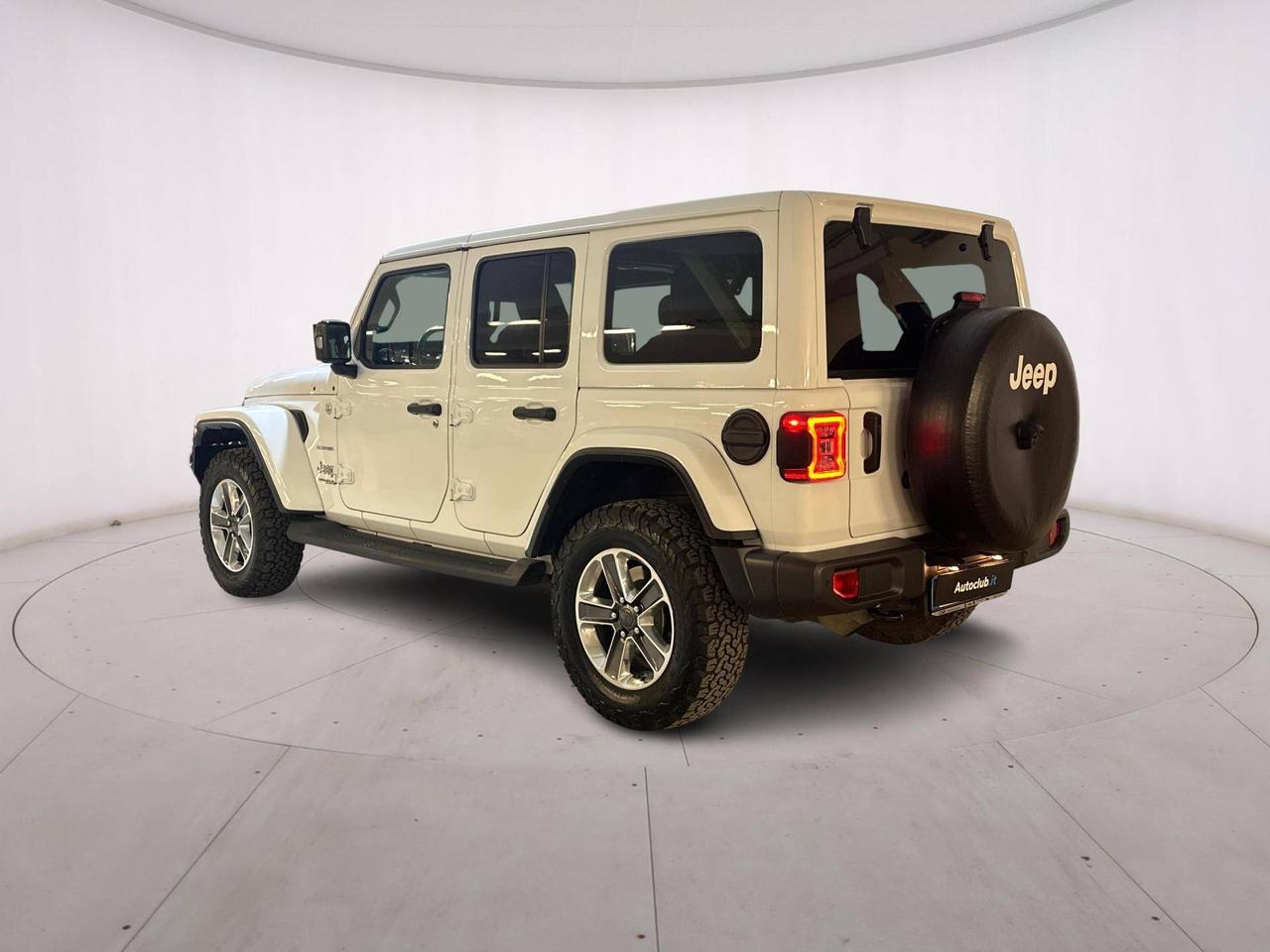 Jeep Wrangler Unlimited 2.2 mjt II Sahara