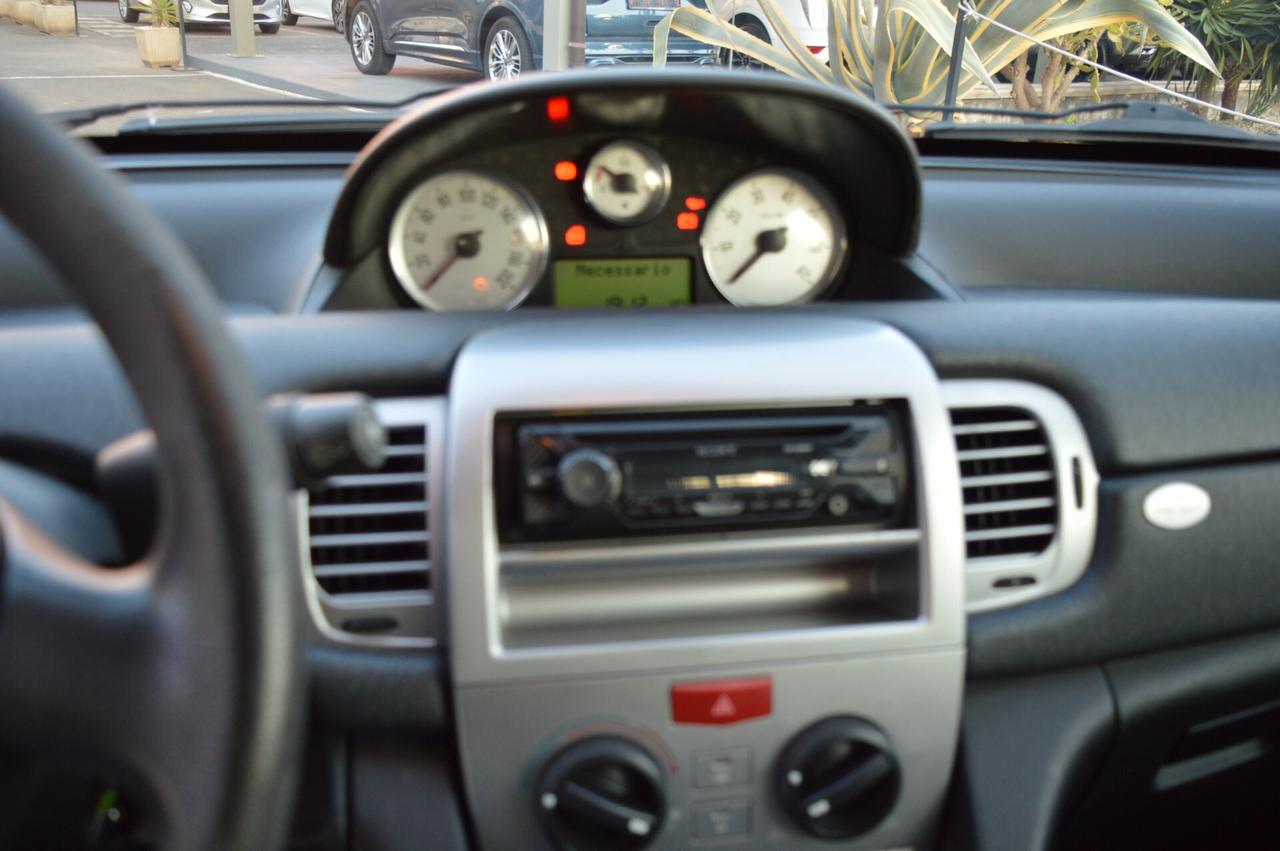 Lancia Ypsilon 1.2 Argento