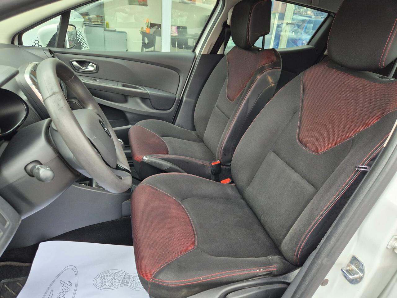 Renault Clio 1.5 dCi 8V 75CV 5 porte Wave