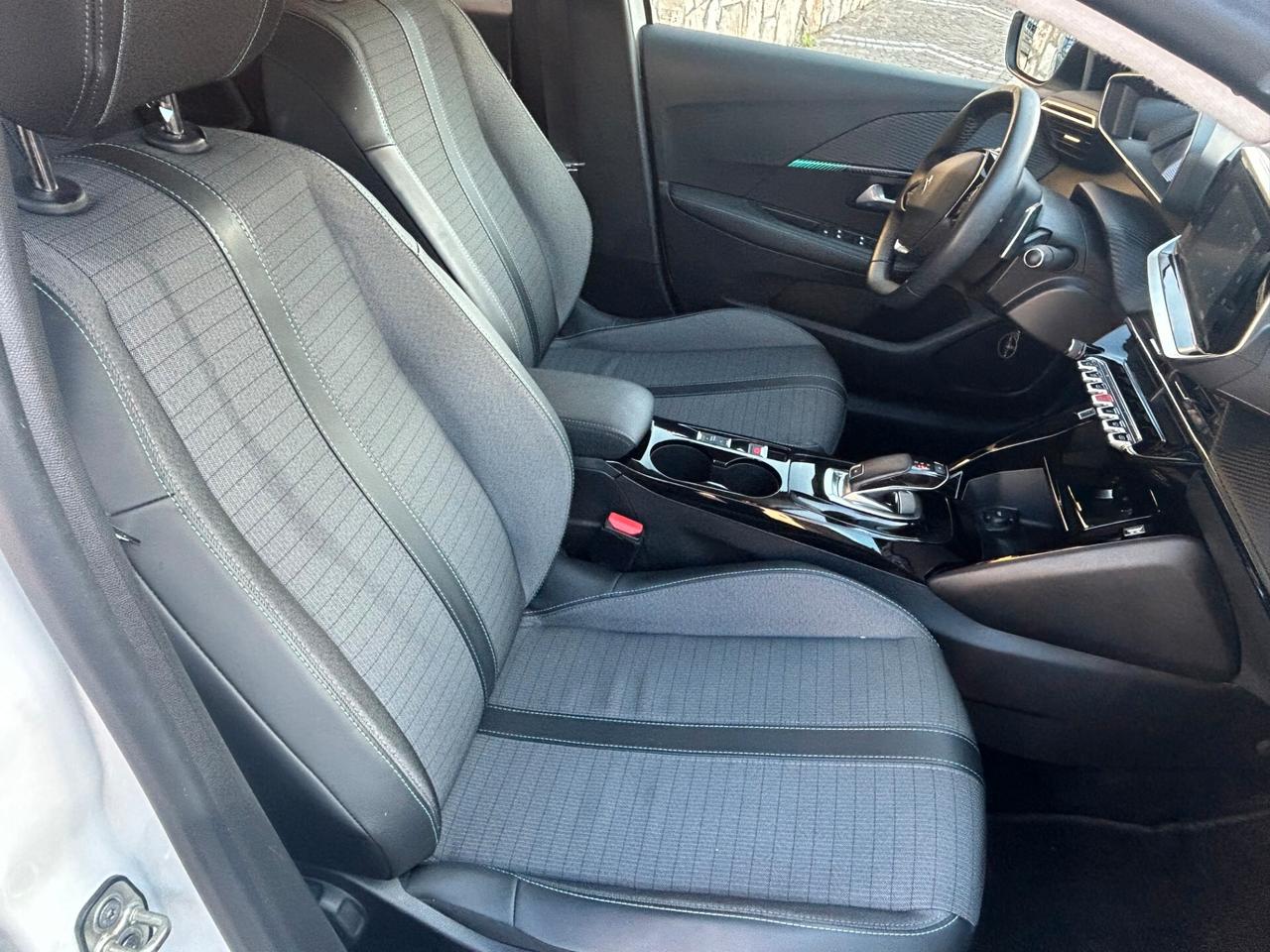 Peugeot 208 PureTech 130 Stop&Start EAT8 5 porte GT Pack