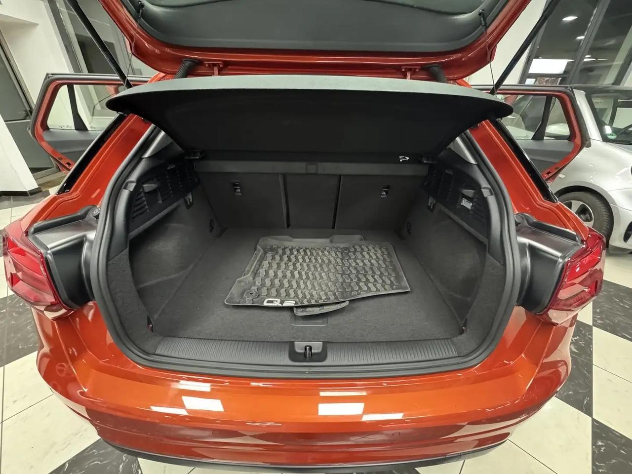 Audi Q2 30 TDI S line Edition