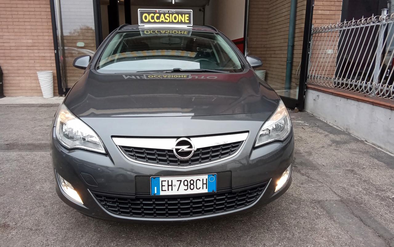 Opel Astra 1.4 Turbo 140CV Sports Tourer Cosmo