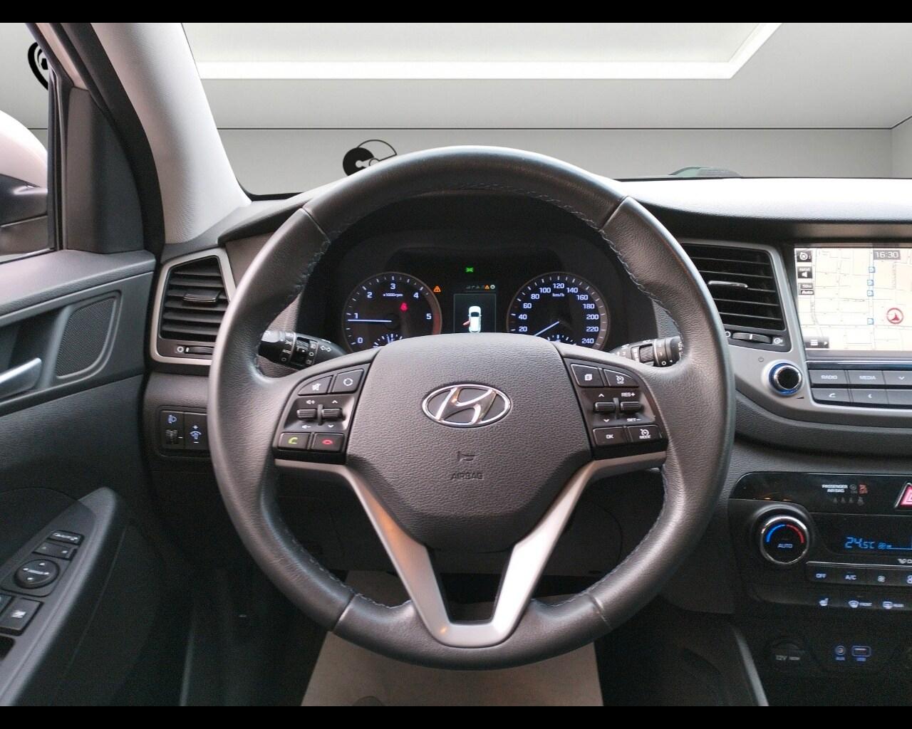 HYUNDAI Tucson 2ª serie Tucson 1.7 CRDi XPossible