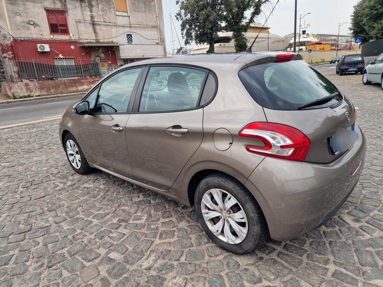 Peugeot 208 1.2 VTi 82 CV 5 porte Active
