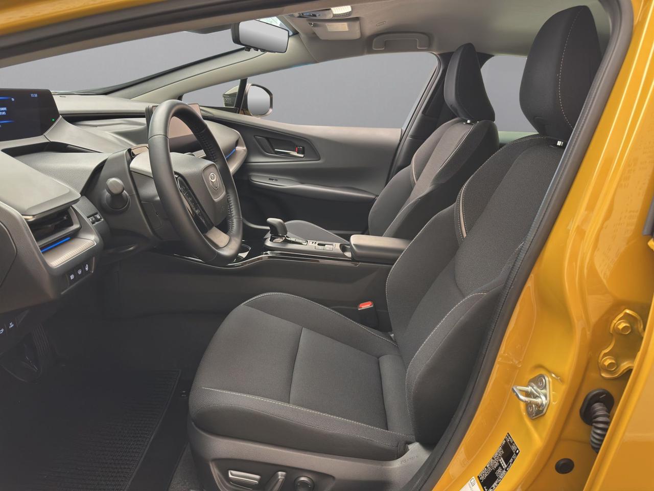 Toyota Prius 2.0 phev Lounge