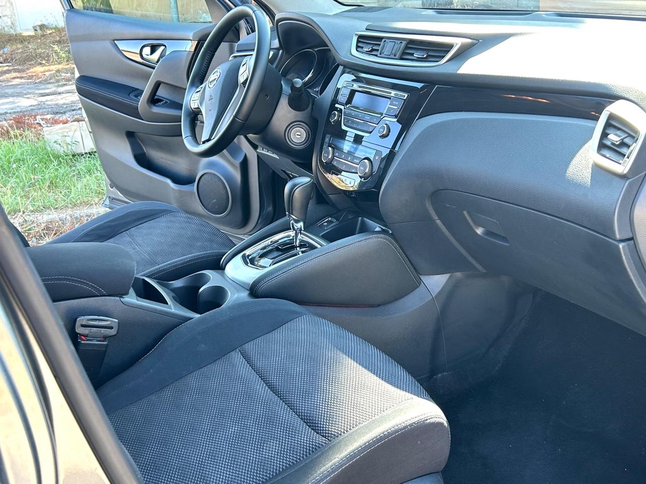 Nissan Qashqai 1.6 dCi 2WD Tekna automatica 2016