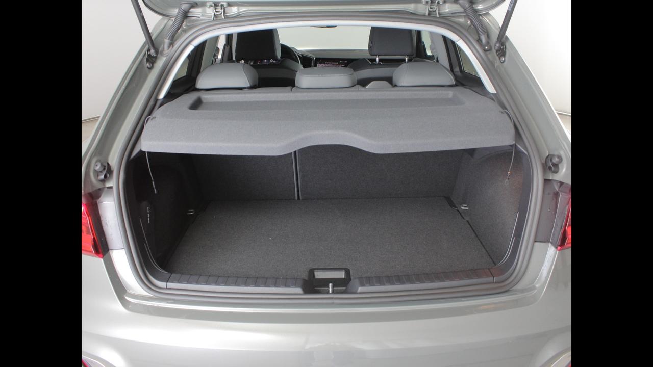 AUDI A1 II 2022 allstreet - A1 allstreet 30 1.0 tfsi Business 116cv