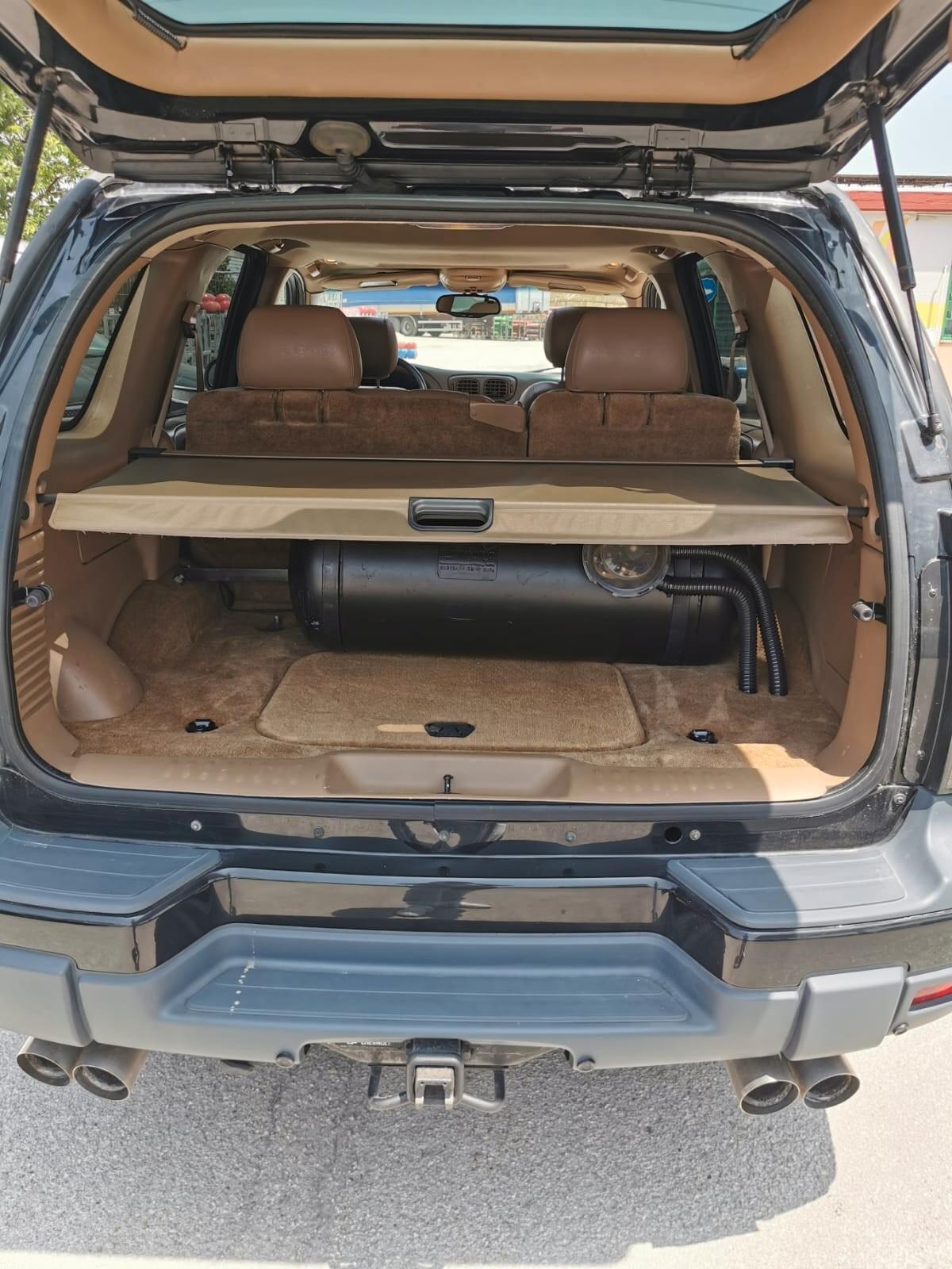 Chevrolet Trailblazer 4.2 L6 LTZ Gpl Autocarro