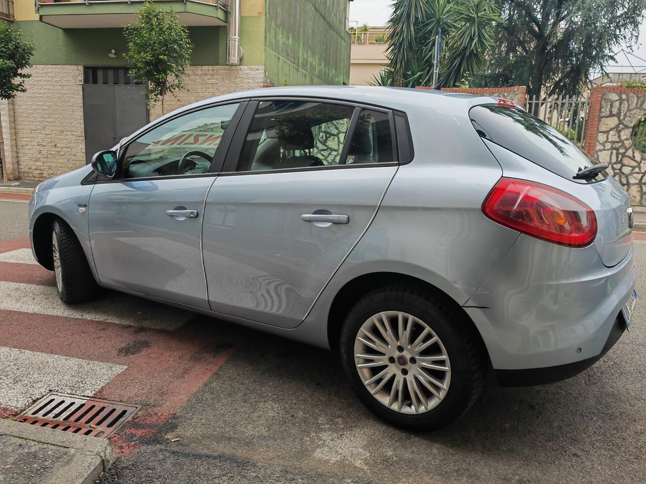 FIAT BRAVO 1.4 BENZINA T-JET CV120 KW88 FULL
