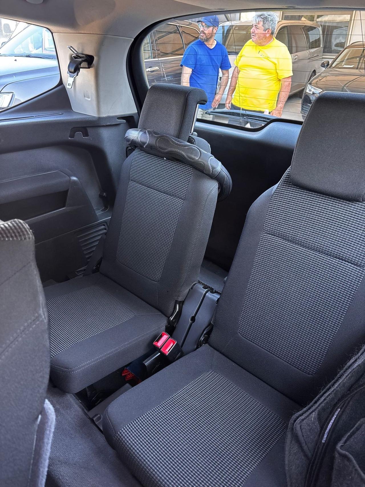 Peugeot 5008 2.0 HDi 150CV Business