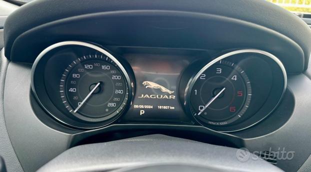 JAGUAR XE 2.0 D Turbo 180CV aut. Prestige