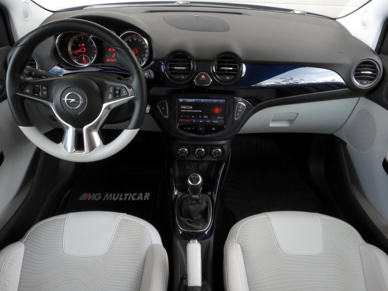 Opel Adam 1.4 Glam 87cv. 1proprietario. tetto panorama/cerchi17/clima automatico