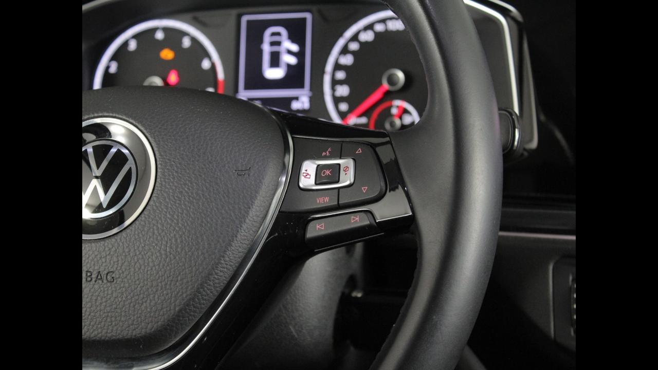VOLKSWAGEN Polo VI 2017 - Polo 5p 1.0 tgi Highline 90cv my19