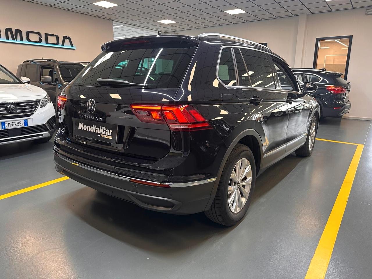 Volkswagen Tiguan 1.5 tsi Life 130cv * IVA ESPOSTA *