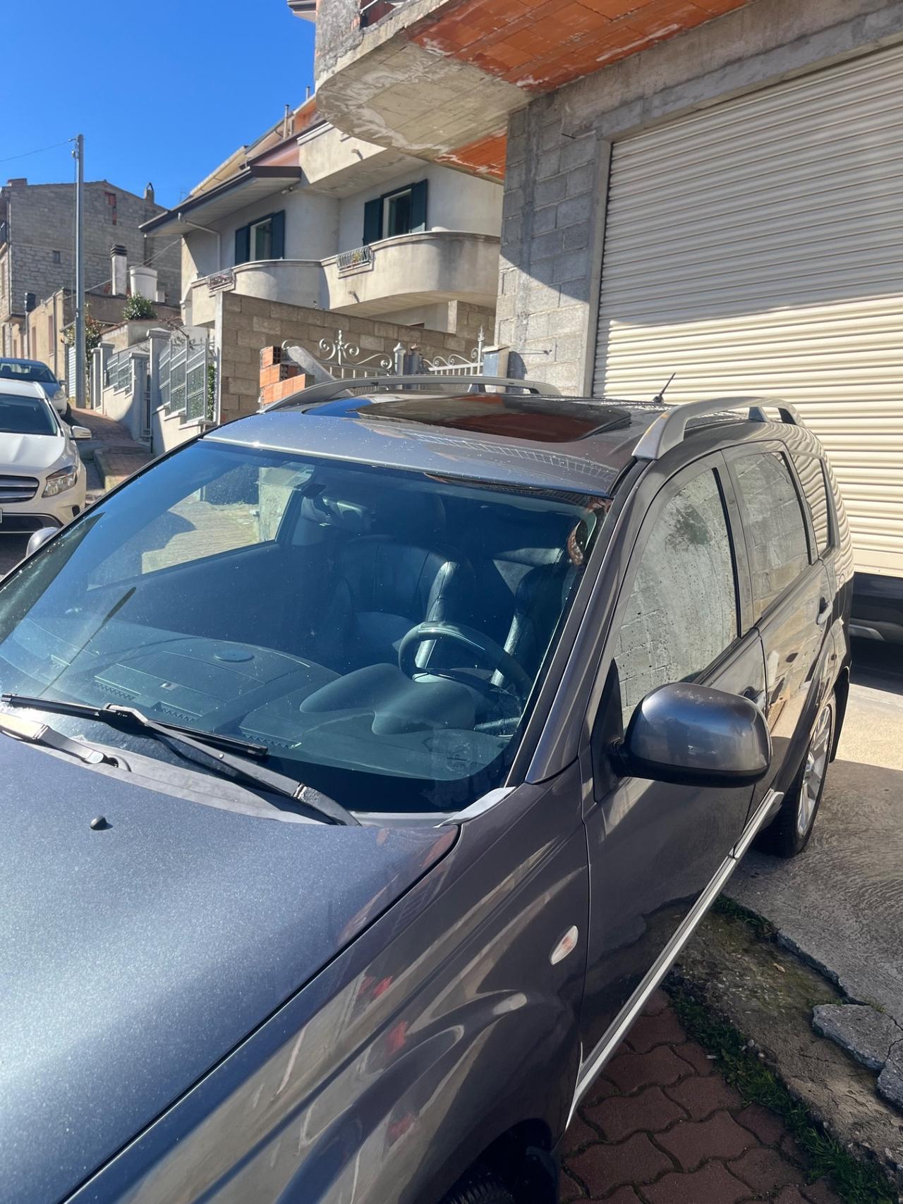 Mitsubishi Outlander 2.0 DI-D Intense DPF